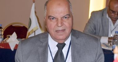 نقابة المهن التعليمية تكرم حفظة القرآن الكريم من أبناء المعلمين