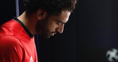 "تورتة" محمد صلاح.. 100 كيلو ومجسم ذهبى لكأس العالم