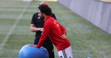 عصام عبد الفتاح: تواجد صلاح على دكة الاحتياطى يعطينا دافع وحماس كبير