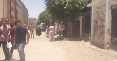 طلاب الثانوية العامة بالمنيا : امتحان الإنجليزى سهل ممتنع