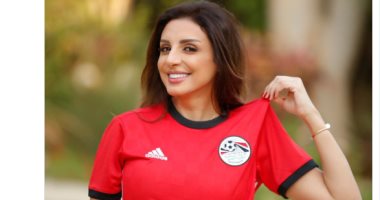 مشاهير مصر والعرب يؤازرون المنتخب: "نفخر بكم واللى جى أحسن".. عمرو دياب: برافو رجالة منتخبنا.. أنغام: شرفتونا.. أمير طعيمة: الشناوى ميلاد حارس عظيم.. وعمرو أديب: "أجبرتوا أوروجواى على احترامكم تحيا مصر"