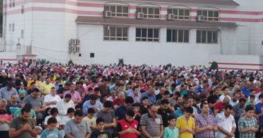 صور.. صلاة العيد داخل نادى الزمالك 