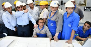 وزير البترول يجرى جولة لمتابعة انتظام تدفق البوتاجاز والوقود