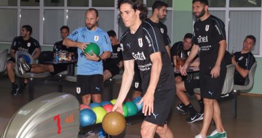 بلياردو وبولينج فى يوم ترفيهى لنجوم أوروجواى "صور"
