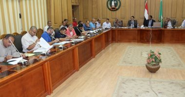 سكرتير عام المنوفية يقر التعريفة الجديدة لسيارات الأجرة والسرفيس