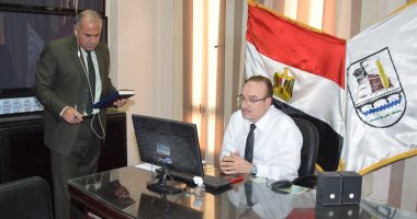 محافظ بنى سويف يتابع من غرفة العمليات أوضاع محطات الوقود 