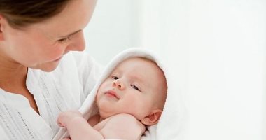 هل استيقاظ الطفل الرضيع عدة مرات يتسبب فى الموت المفاجئ؟.. دراسة تجيب
