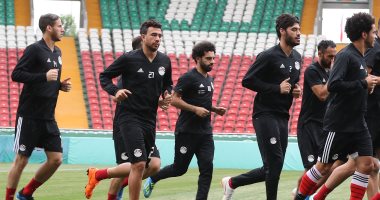 أبو صلاح يتألق فى تدريبات المنتخب استعداداً لروسيا