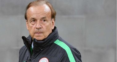 مدرب نيجيريا لـ"تايم سبورت": لن تتوج مصر بأمم أفريقيا بـ"لاعب واحد"