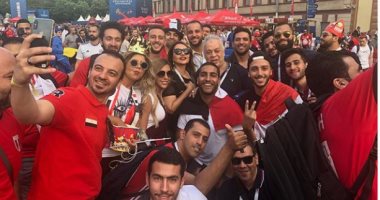 بوسى تنشر صورة لها مع ليلى علوى وحسن الرداد وأشرف زكى قبل حضور حفل عمر خيرت