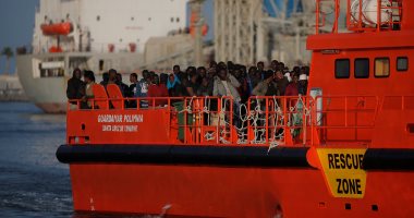 صور.. قوات البحرية الإسبانية تنقذ 152 مهاجرا من الغرق فى البحر المتوسط