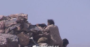 الجيش اليمنى مدعوما بالتحالف يواصل تقدمه باتجاه جبال الرباح