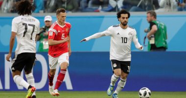 30 دقيقة.. مصر تنشط هجوميا أمام روسيا والتعادل السلبى "سيد الموقف" - صور