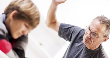 بيجيب نتيجة عكسية.. ضرب الأطفال لحثهم على الانضباط غير مجدٍ