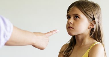 ابنك عصبى ومش عارفة تتعاملى معاه؟.. اعرفى السبب الأول