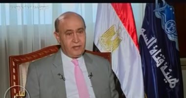 مهاب مميش: زمن الإبحار اليومى بقناة السويس الجديدة 12 ساعة