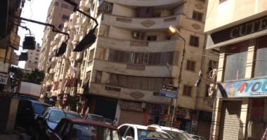 شكوى من إضاءة أعمدة إنارة صباحا بشارع سينما الزيتون