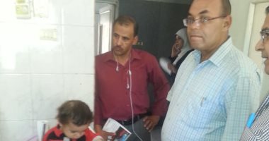 صور.. إصابة 5 أطفال من أسرة واحدة بتسمم لتناولهم طعاما منزليا فاسدا بسوهاج