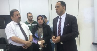 صور.. رئيس جامعة دمنهور يفتتح دورة مهارات التعلم الإليكترونى المدمج