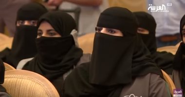 فيديو.. تخريج أول دفعة من المحققات السعوديات للتحقيق فى حوادث الطرق