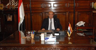 وزير الزراعة  يشكر "البنا" ونائبيه على جهودهم خلال توليهم مسئولية الوزارة