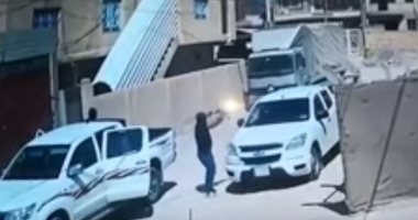 نجاة مفتى باكستان وزوجته من محاولة اغتيال ومقتل 3 من مرافقيه