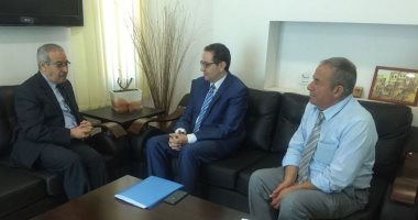 مسئول فلسطينى: مصر دورها مركزى فى رعاية وتنفيذ اتفاقيات المصالحة الفلسطينية