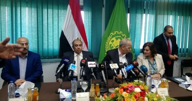 وزير الزراعة: توفير الأعلاف بأسعار مخفضة لمشروعات الشباب