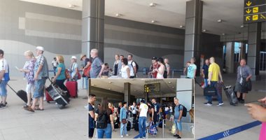 صور.. السياحة الداخلية تنافس الدولية بفنادق الغردقة.. نسبة الإشغال الفندقى تتخطى الـ 70% بفضل المصريين.. والألمان والإنجليز بمقدمة الأجانب.. ومرسى علم تستقبل وفود سياحيا عربية مختلفة