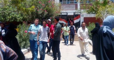 لطلاب أولى ثانوى.. 10 أسباب تحفزك على دخول الامتحان التجريبى الأول