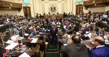 بدء الجلسة العامة للبرلمان لمناقشة مد حاله الطوارئ وبعض الاتفاقيات - صور