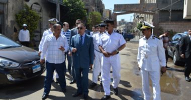 صور.. مديرو الأمن يشنون حملات على الأسواق ومواقف الأجرة لمراقبة الأسعار