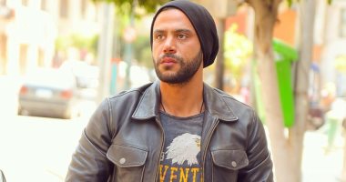 شاهد كواليس تدريب محمد إمام على مشهد المطاردة فى فيلم "ليلة هنا وسرور"