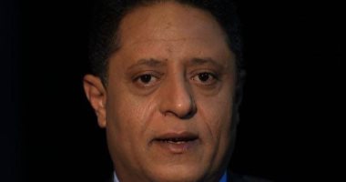 مستشار بسفارة اليمن: إيران نظمت 28 رحلة أسبوعية لدعم الحوثيين عسكريًا