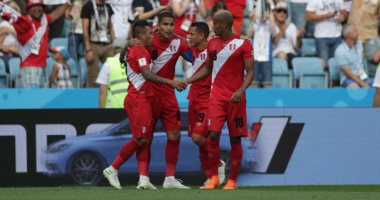 بيرو تحقق انتصارها الأول فى كأس العالم بفوز ثنائى على أستراليا ويودعان البطولة.. الـ"سوكروز" يخيب آمال جماهيره ويفشل فى التأهل للدور الثانى.. جيريرو القائد الهداف.. وكاهيل يسجل رقم قياسى