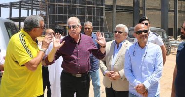 محافظ جنوب سيناء يتفقد قاعة المؤتمرات الجديدة