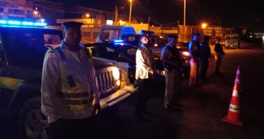 صور.. طريق الإسكندرية الصحراوي في قبضة الأمن " ليل نهار "