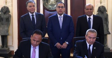 صور.. رئيس الوزراء:"نهدف للنهوض بالسكك الحديدية ومواكبة التطوير العالمى"
