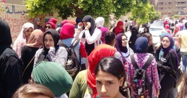 إغماء طالبة وشكاوى من صعوبة مادة الكيمياء بالثانوية العامة بالقليوبية 