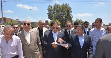 محافظ الغربية يتفقد أعمال تطوير مدرسة المهندس منير عطية الابتدائية بطنطا