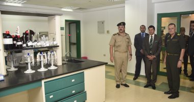 وزير الشباب يزور معمل الكشف عن المنشطات بالمركز الطبى العالمى