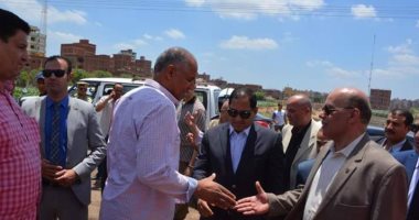صور.. محافظ الغربية يتفقد مدرسة بدر السنيطى الثانوية المشتركه بسبرباى