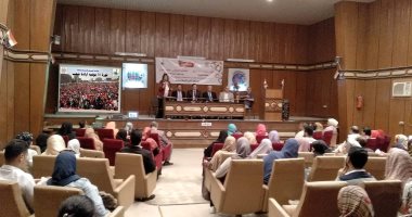 ‏المشاركون فى احتفالية القليوبية بذكرى 30 يونيو: ندعم الرئيس ونرفض دعوات التظاهر  