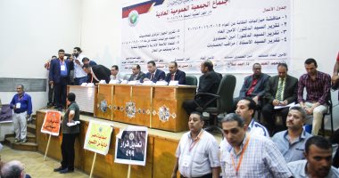 "الصيادلة" تطالب بإلزام الشركات بسحب الأدوية منتهية الصلاحية دون قيد أو شرط