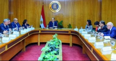 عمرو نصار: خطة لتطوير قطاعى الصناعة والتجارة ترتكز على 3 محاور رئيسية