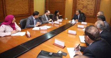 هشام عرفات يبحث مع البنك الدولى التعاون فى مجالى النقل الحضرى والملاحة النهرية