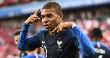 فيديو وصور.. مبابى الطفل المعجزة يحطم أحلام ميسي فى كأس العالم