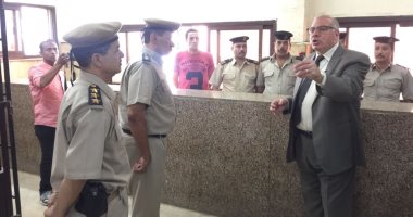 صور.. مدير أمن القليوبية يفاجئ القوات بقسم ثان شبرا الخيمة بزيارة تفقدية