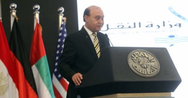 الفريق مهاب مميش: عبور 49 سفينة بحمولة 3.3 مليون طن