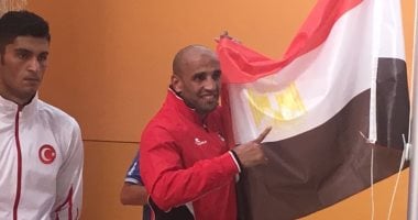 عبد الرحمن عرابى ويسرى رزق يتوجان بذهبيتين فى الملاكمة بدورة البحر المتوسط